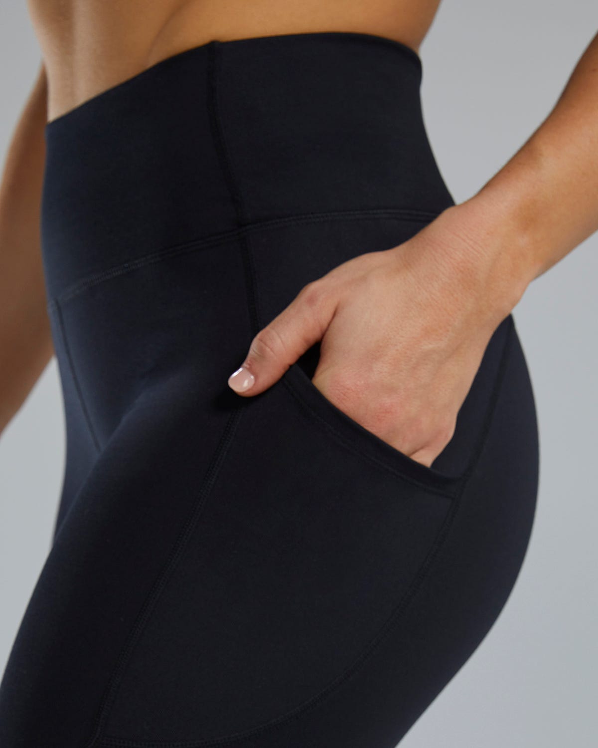 Product image for 001 Black