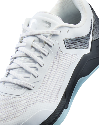::111 White/Carbon