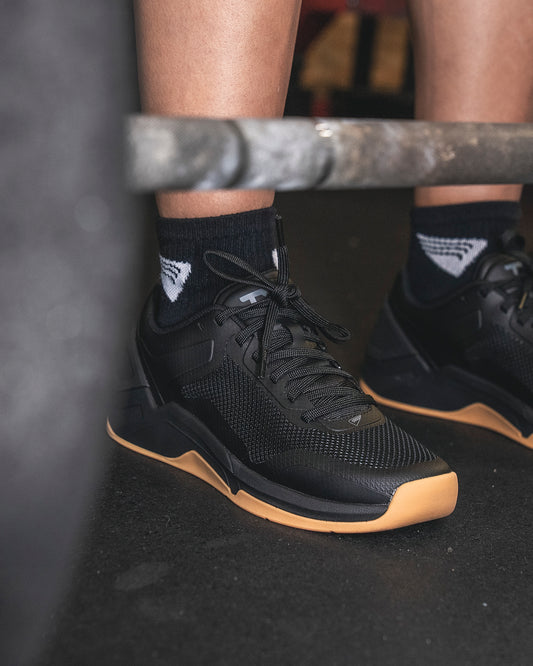 ::544 Black/Gum