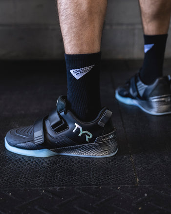 ::005 Black/Carbon