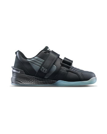 ::005 Black/Carbon