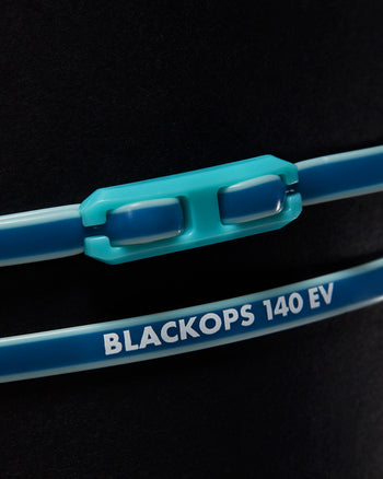 ::422 Blue/Black