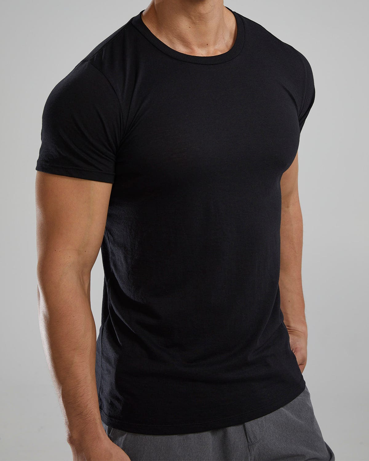 Product image for 001 Black