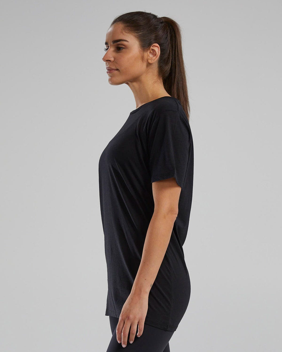 Product image for 001 Black