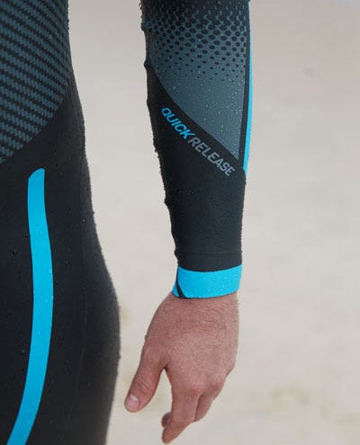 ::579 Black/Red/Blue