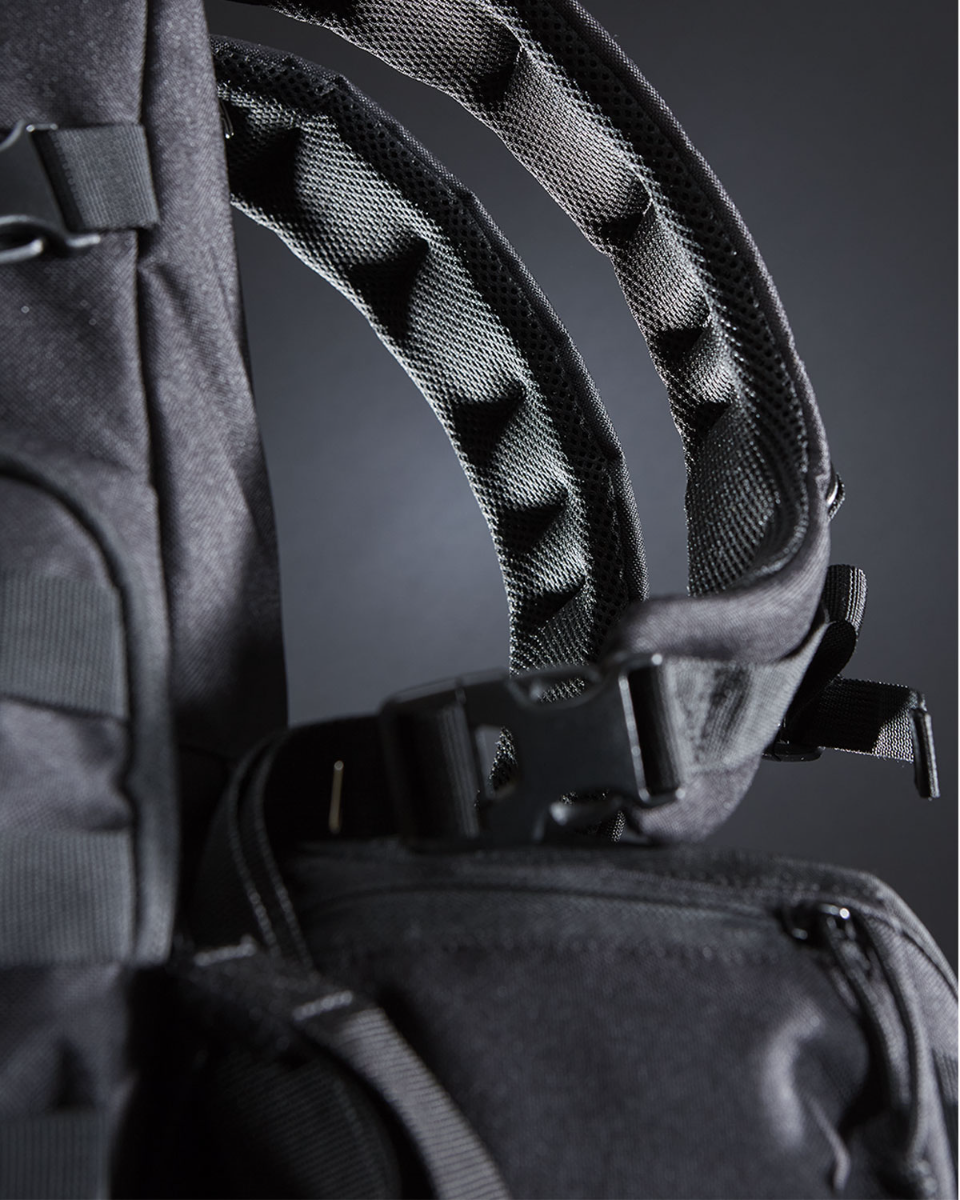 Product image for 001 Black